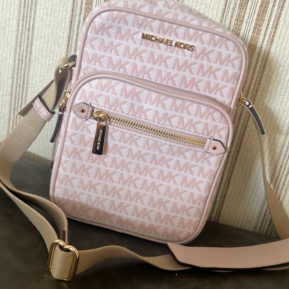 New Michael Kors crossbody